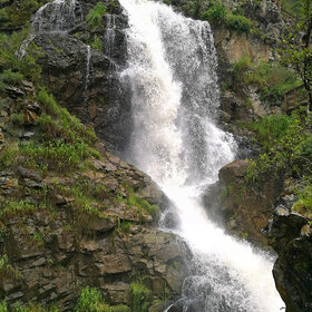 Камышлинский водопад. Горный алтай